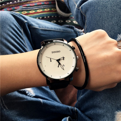 Ceas zilnic pentru bărbați în patru culori