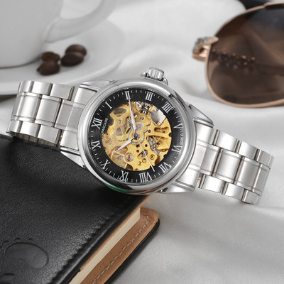 Ceas barbatesc in mai multe modele si culori