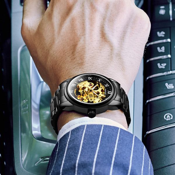 Ceas barbatesc in mai multe modele si culori