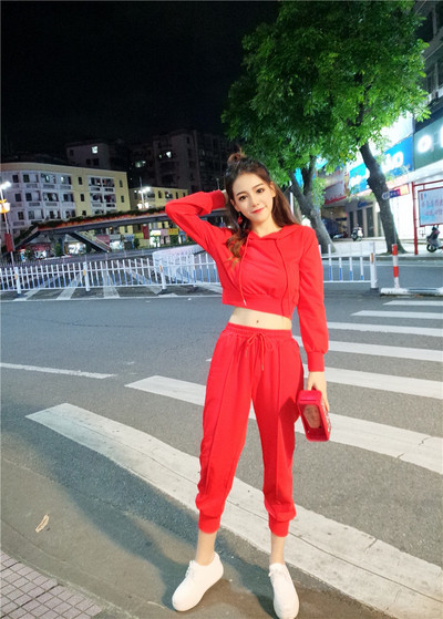 Καθημερινό γυναικείο σετ σε διάφορα χρώματα