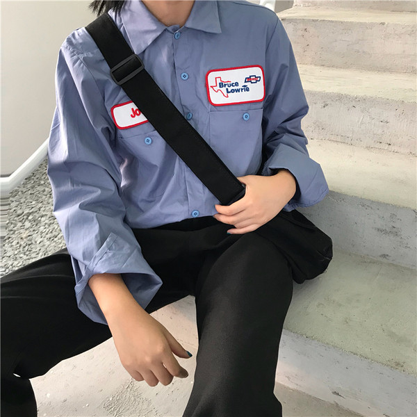 Cămașă modernă de damă în albastru cu broderie