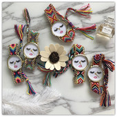 Ceas de dama cu aplicatie si curea tricotata in mai multe culori