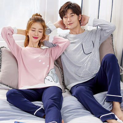 Pijamale pentru femei in mai multe modele