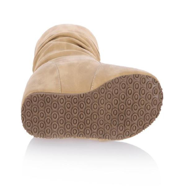 Μοντέρνες μπότες  για το φθινοπώρο με κορδέλα δαντέλας σε τρία χρώματα