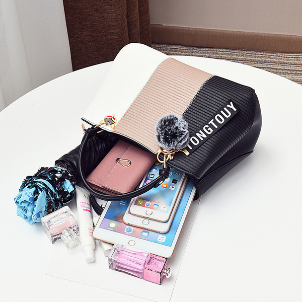 Geanta de dama din piele cu fermoar