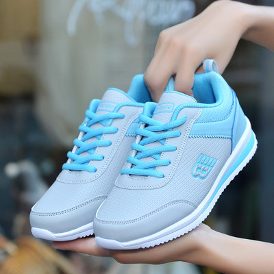 Tenisi de damă actuali în cinci modele - mai multe culori