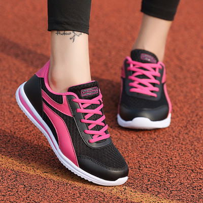 Tenisi de damă actuali în cinci modele - mai multe culori