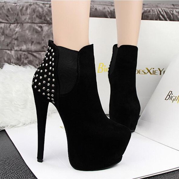 Cizme de dama elegante cu ochiuri negre - doua modele