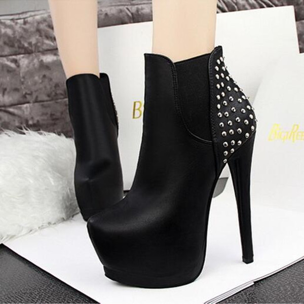 Cizme de dama elegante cu ochiuri negre - doua modele