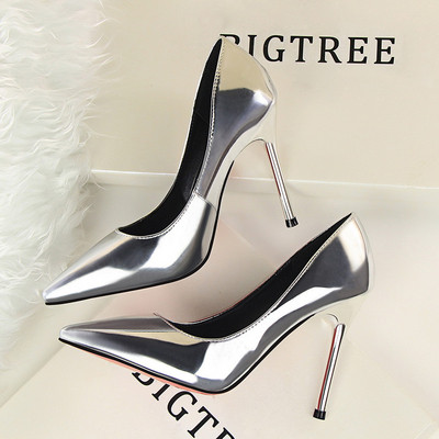 Κομψά γυναικεία  παπούτσια με ψηλό τακούνι σε διάφορα χρώματα