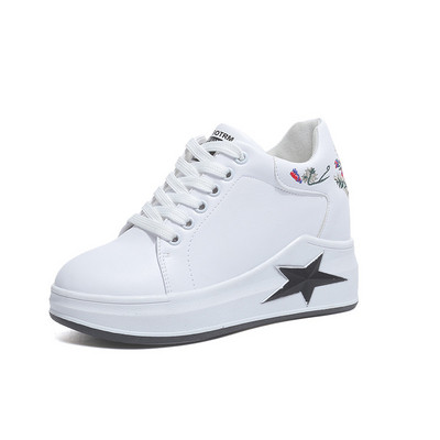 Adidasi moderni de dama cu broderie in doua culori