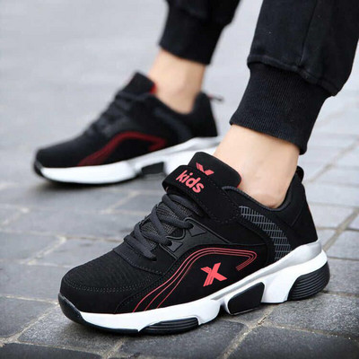 Adidasi sport pentru copii cu autocolante in doua culori