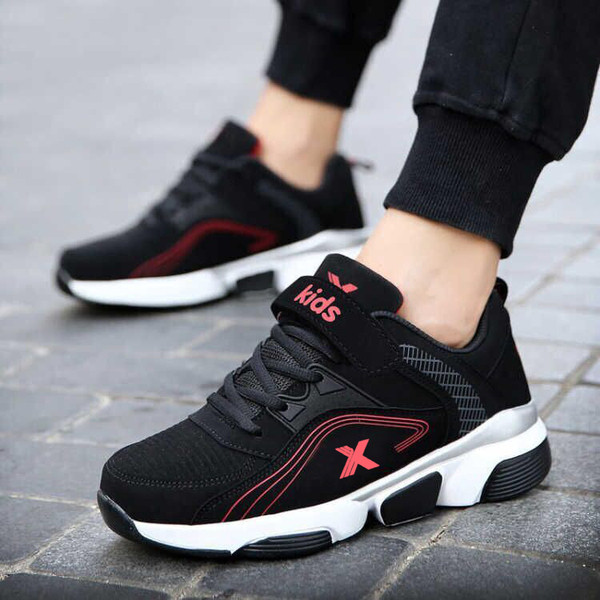 Adidasi sport pentru copii cu autocolante in doua culori