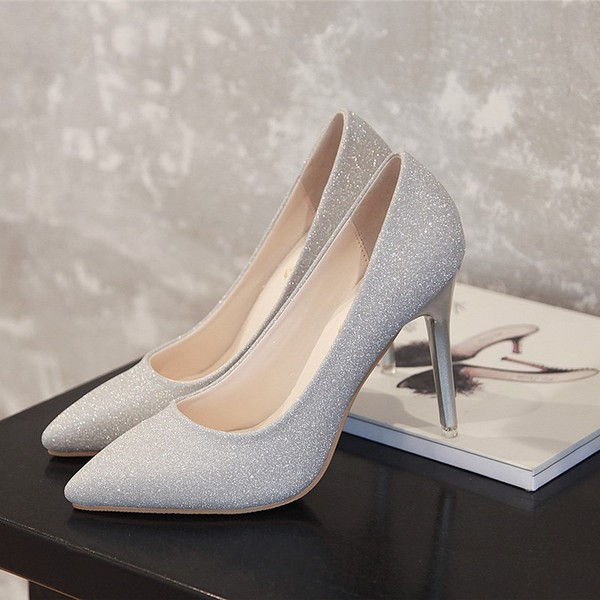 Κομψά γυναικεία παπούτσια με ψηλό τακούνι σε διάφορα χρώματα