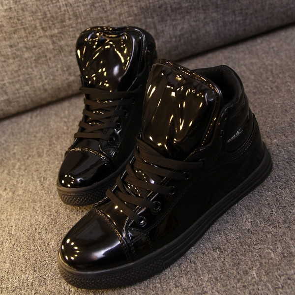 Adidasi moderni de dama in patru culori