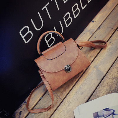 Geanta mica de dama moderna din piele ecologica in mai multe culori