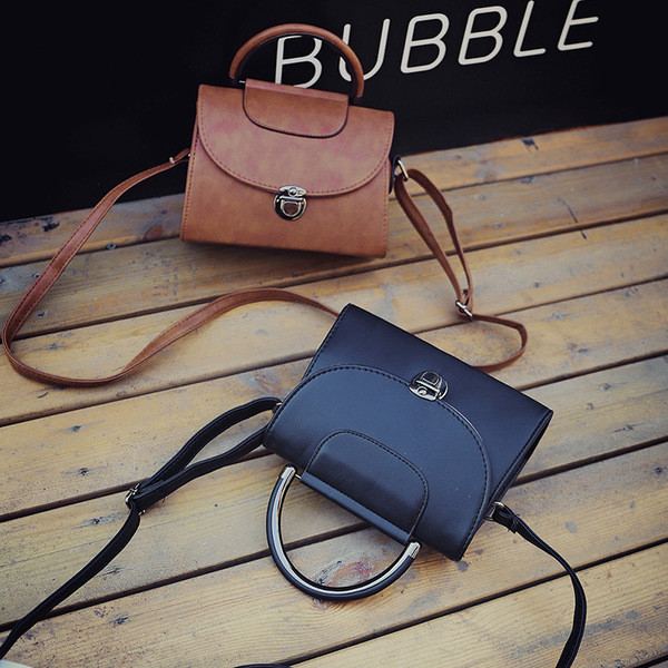 Geanta mica de dama moderna din piele ecologica in mai multe culori