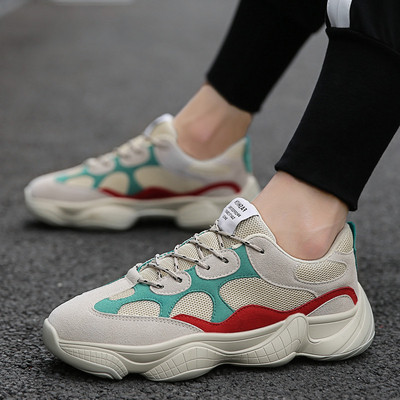 Adidași bărbați stilați în mai multe modele