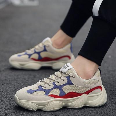 Adidași bărbați stilați în mai multe modele