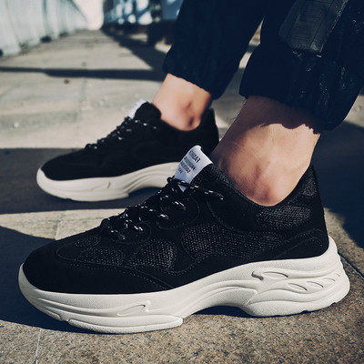 Adidași bărbați stilați în mai multe modele