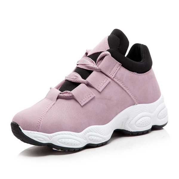 Tenisi moderni de dama din piele intoarsa in mai multe culori