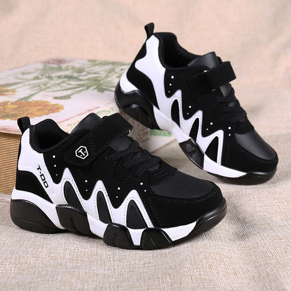 Детски зимни водоустойчиви маратонки за момчета в три цвята