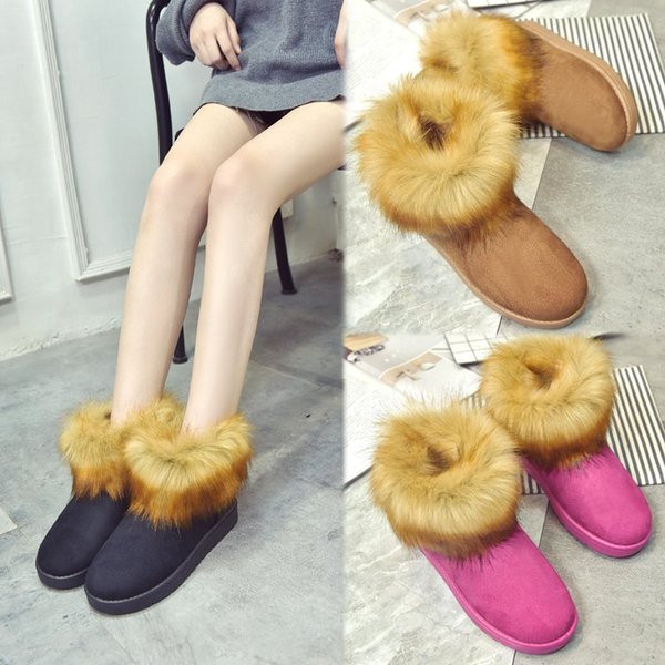 Ghete de dama moderne cu puf in trei culori