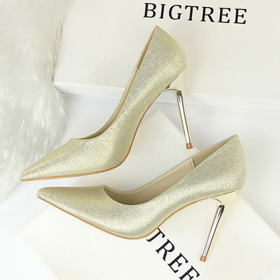 Κομψά γυναικεία παπούτσια με ψηλό τακούνι σε διάφορα χρώματα