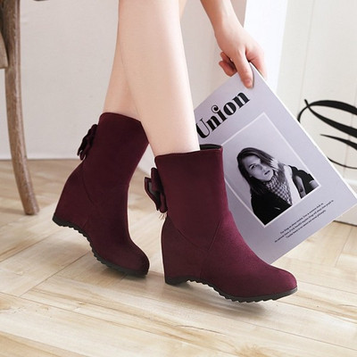 Cizme de dama elegante din piele intoarsa in trei culori