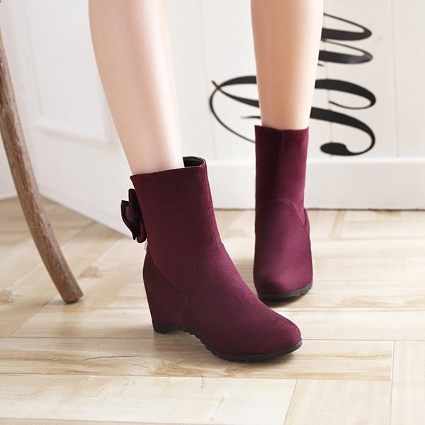 Cizme de dama elegante din piele intoarsa in trei culori