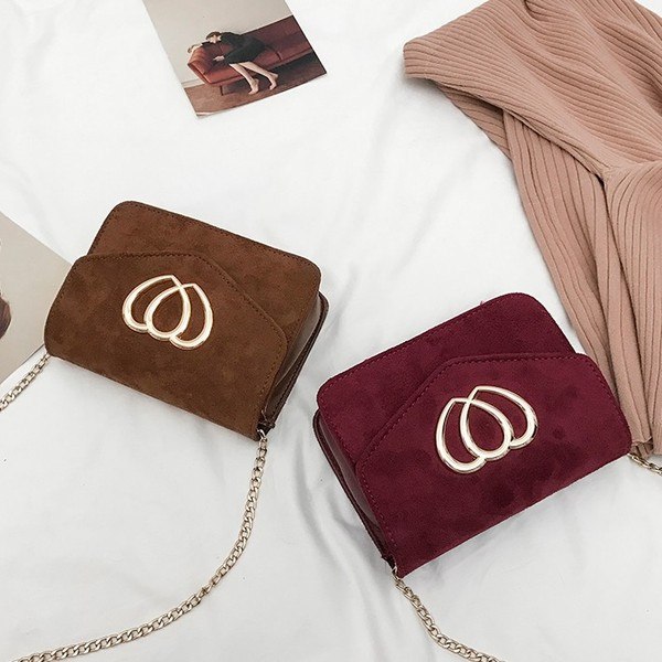 Geanta de dama eleganta cu inchidere metalica in mai multe culori