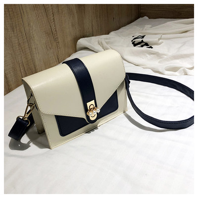 Μοντέρνα δερμάτινη γυναικεία τσάντα σε διάφορα χρώματα