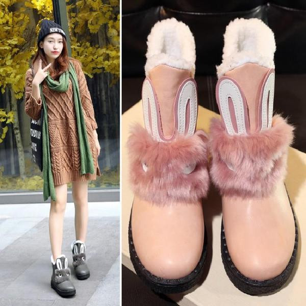 Γυναικείες μπότες  με 3D στοιχείο σε τέσσερα χρώματα