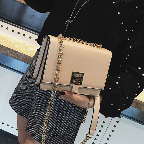 Geanta de dama eleganta cu maner metalic in mai multe culori