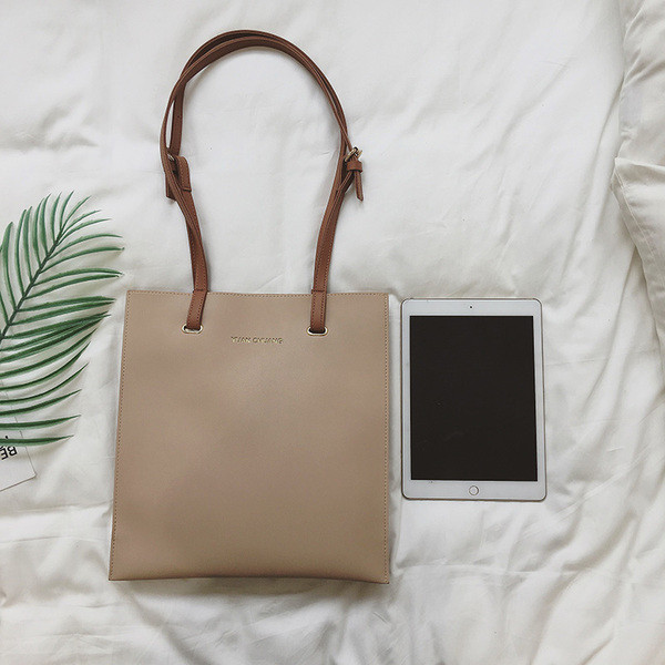 Geanta de dama potrivita pentru uz zilnic in trei culori