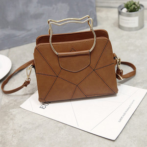 Geanta de dama cu maner metalic in mai multe culori