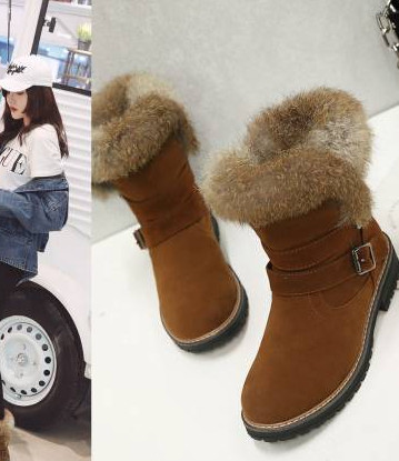 Μοντέρνες γυναικείες μπότες με πόρπη και γούνα σε τρία χρώματα