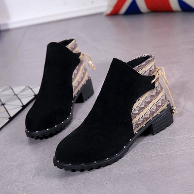 Ghete de dama moderne din piele intoarsa in doua culori