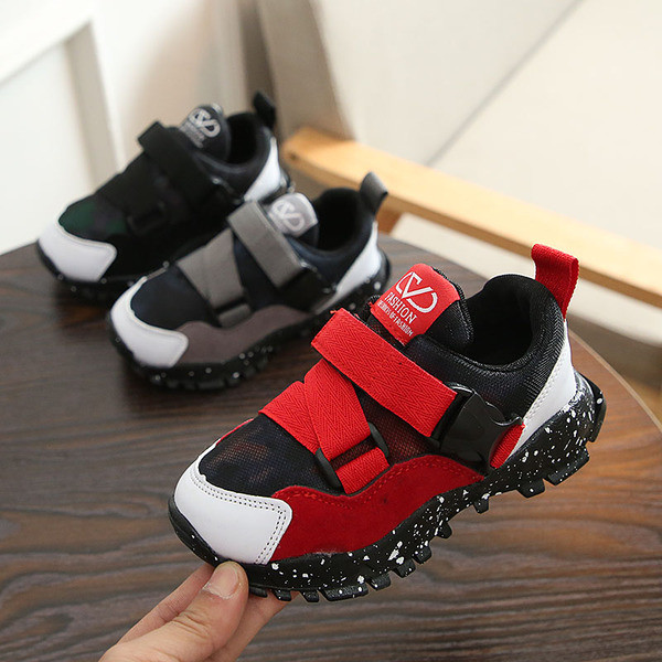 Детски ежедневни маратонки за момчета в три цвята