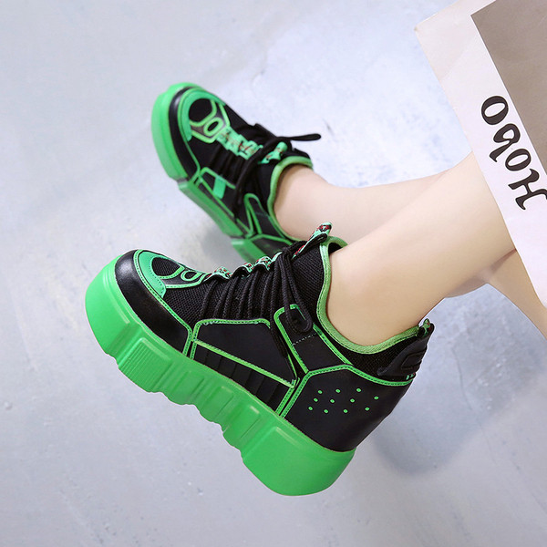 Model NOU de adidasi de dama cu platforma in patru culori