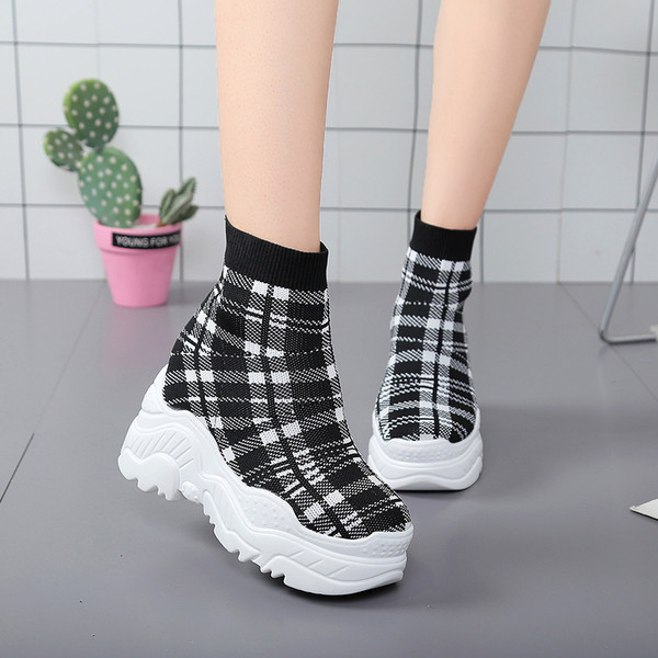 Adidași moderni de damă tip șosetă pătrată - două culori