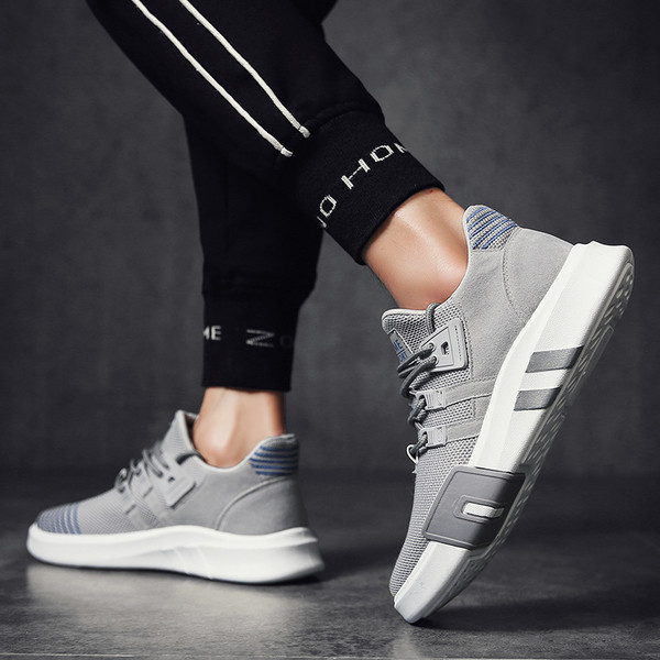 Adidași moderni pentru bărbați, înalți, în patru culori