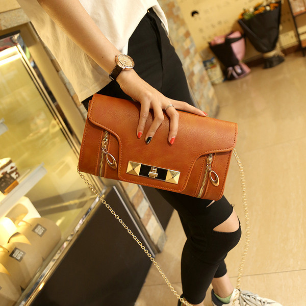 Geanta de dama eleganta in mai multe culori cu maner metalic