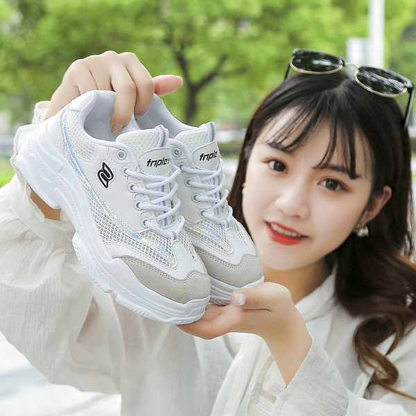 Tenisi dama in doua modele - mai multe culori