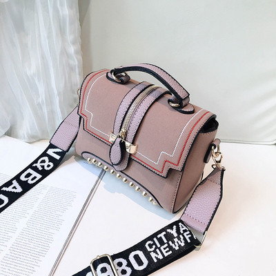 Geanta de dama cu elemente metalice in mai multe culori