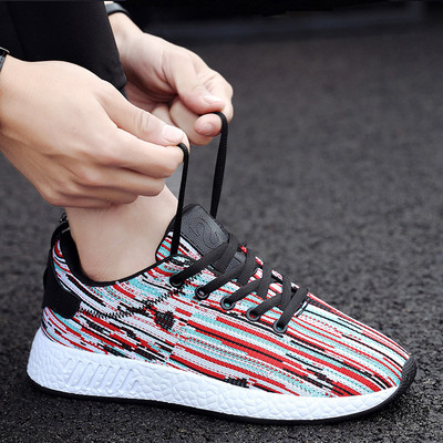 Ανδρικά αθλητικά παπούτσια σε διάφορα χρώματα - δύο μοντέλα