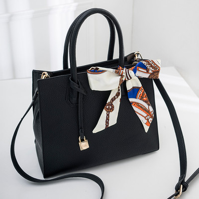 Geanta de dama moderna din piele in trei culori