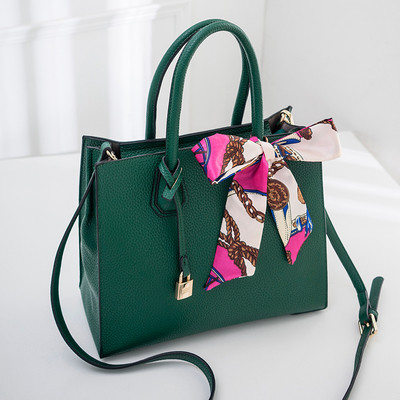 Geanta de dama moderna din piele in trei culori