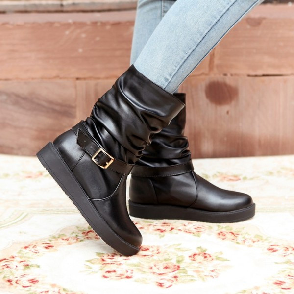 Cizme casual de dama in alb-negru