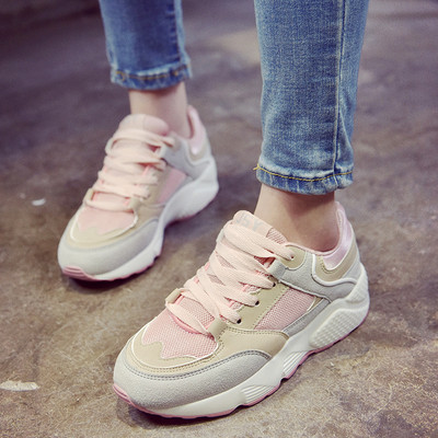 Model actual de adidasi de dama cu platforma in trei culori